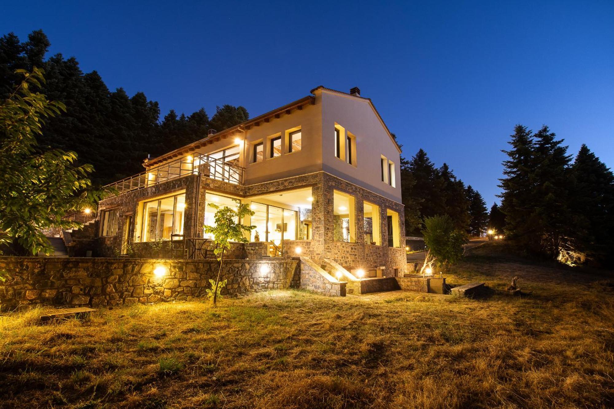 Natura Hotel Vytina Exterior photo